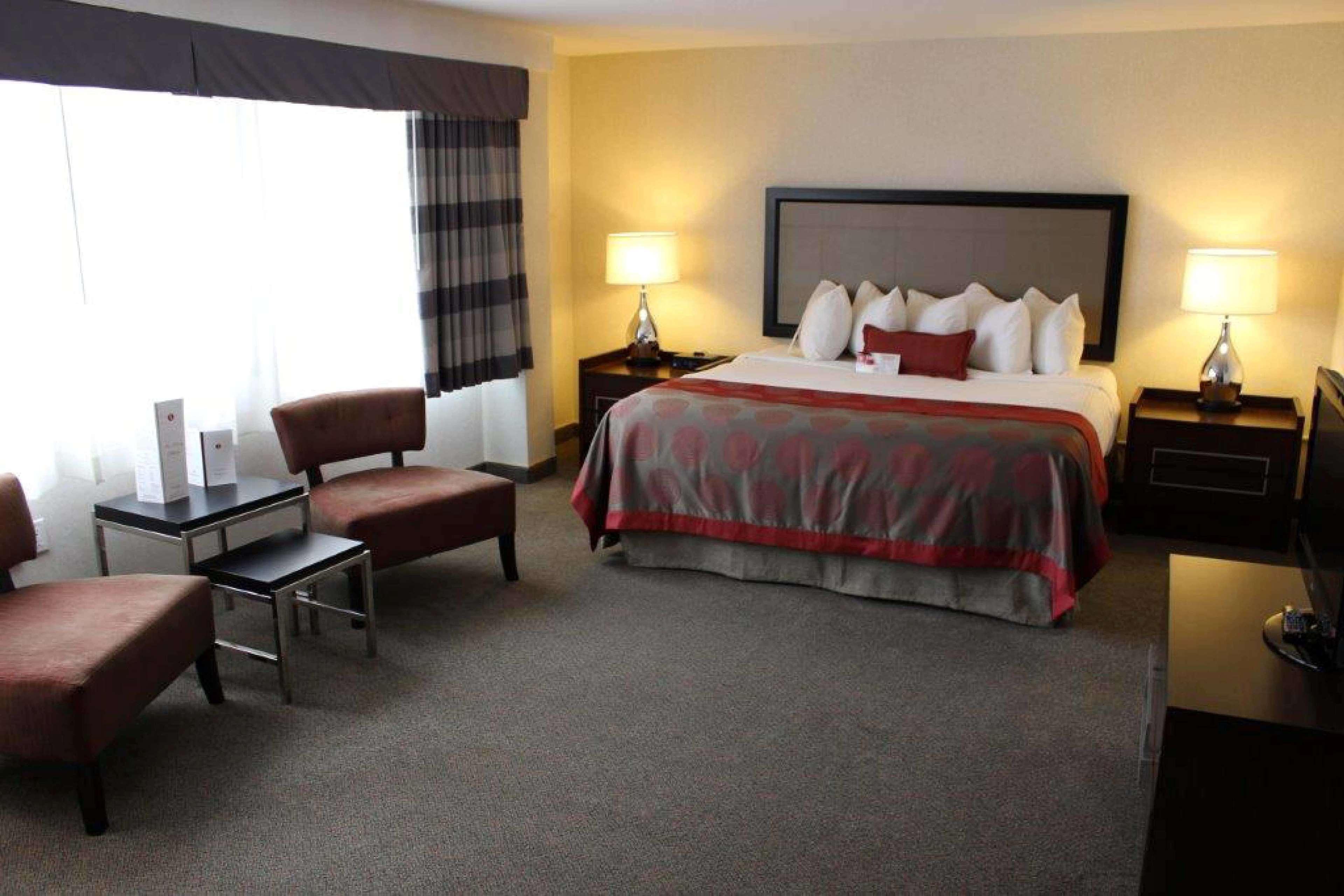 Ramada Plaza By Wyndham Regina Downtown Hotell Eksteriør bilde