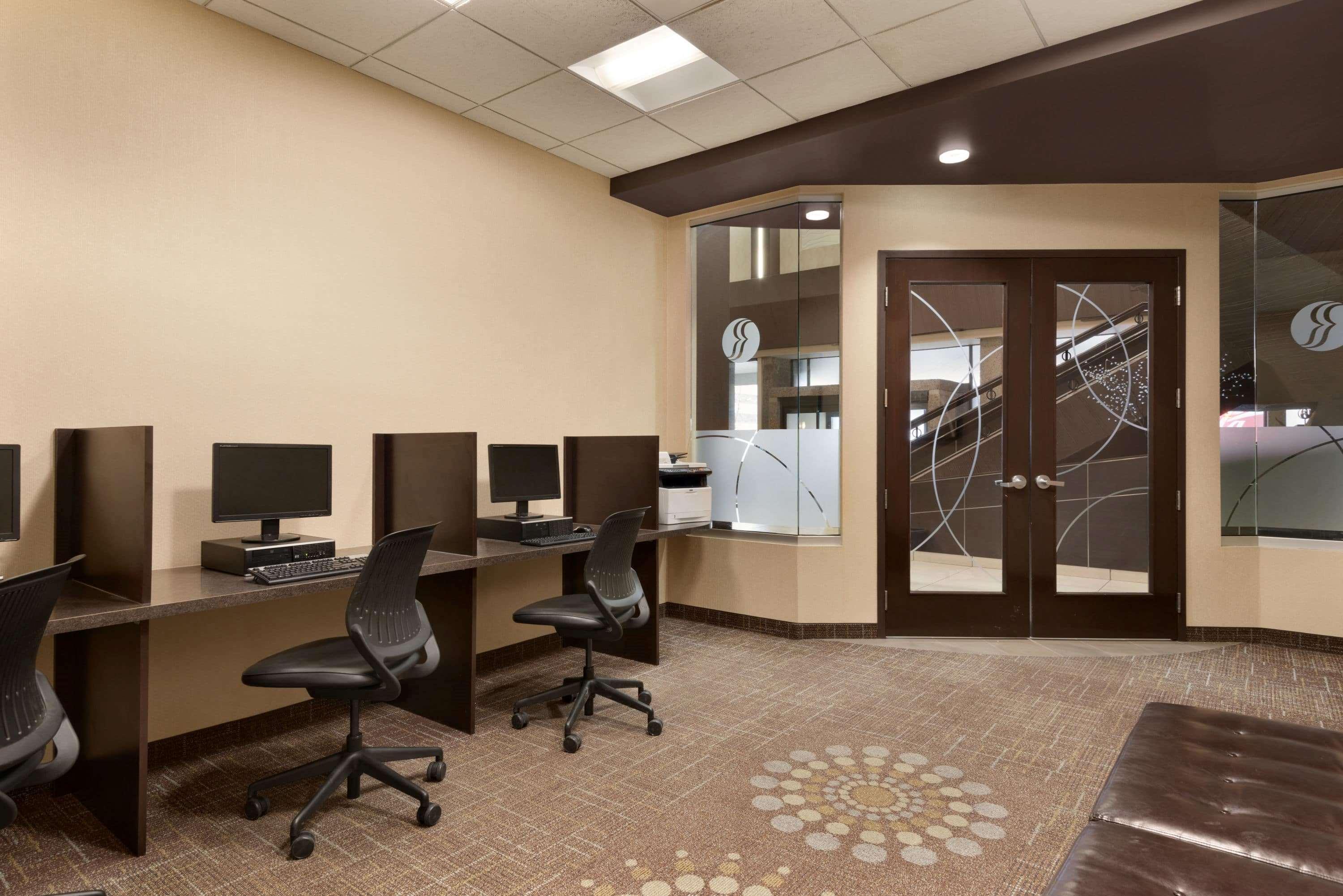 Ramada Plaza By Wyndham Regina Downtown Hotell Eksteriør bilde
