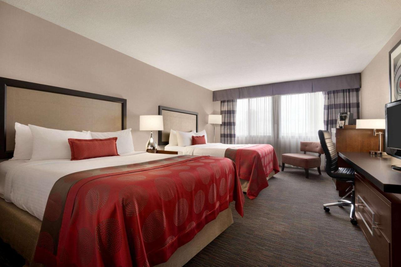 Ramada Plaza By Wyndham Regina Downtown Hotell Eksteriør bilde