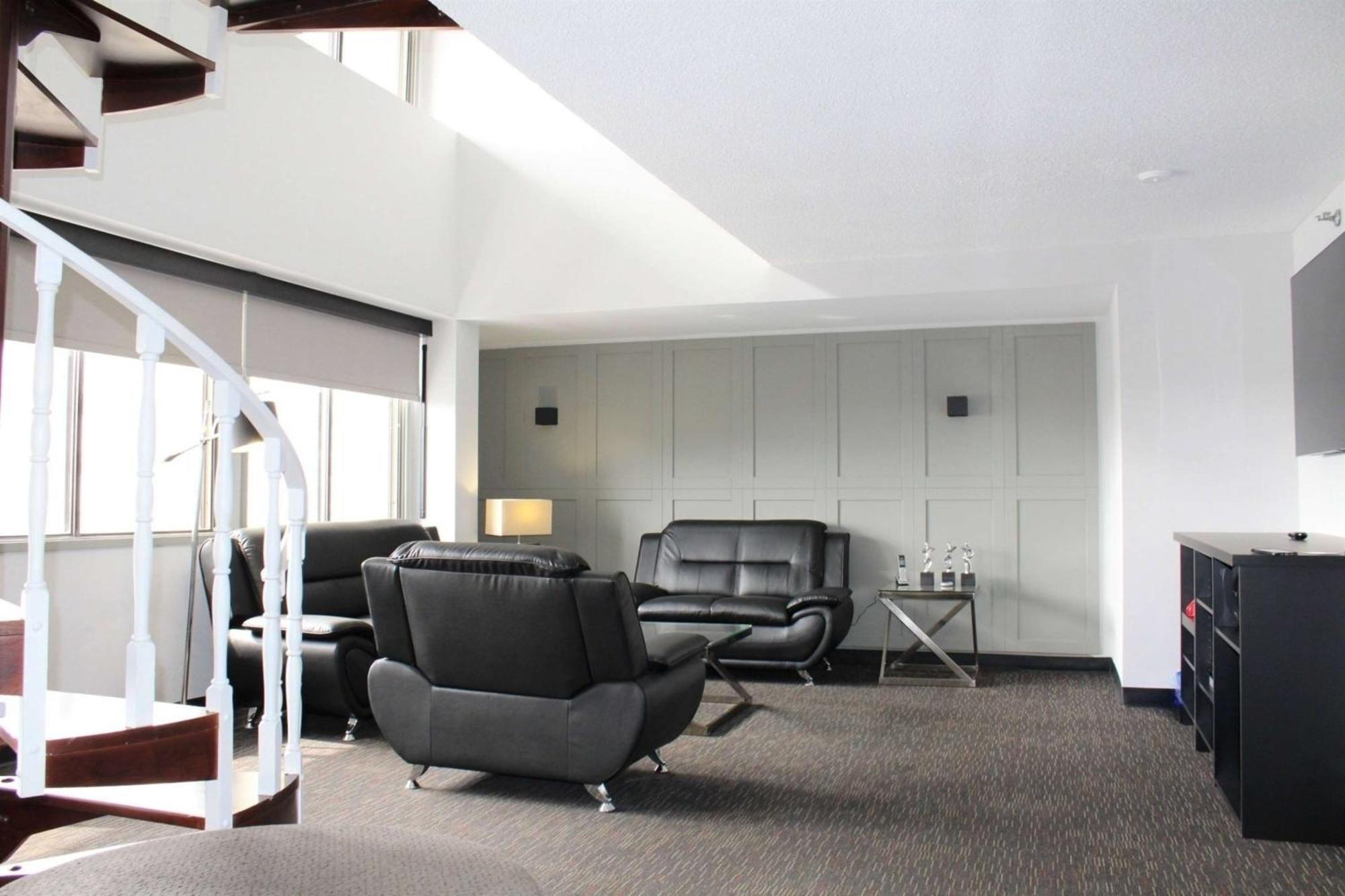 Ramada Plaza By Wyndham Regina Downtown Hotell Eksteriør bilde